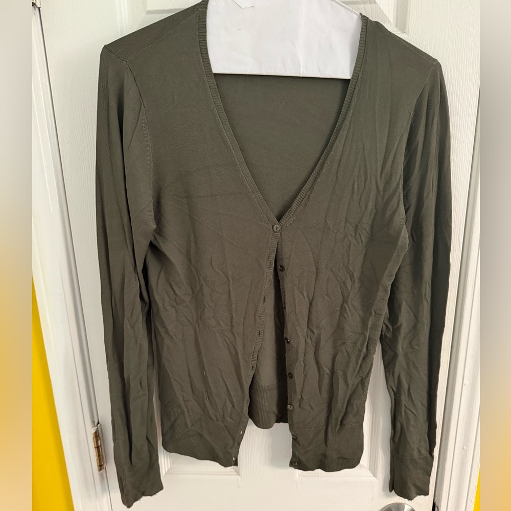 BCBGMAXAZRIA Olive Green button down Cardigan Sweater, Size Large